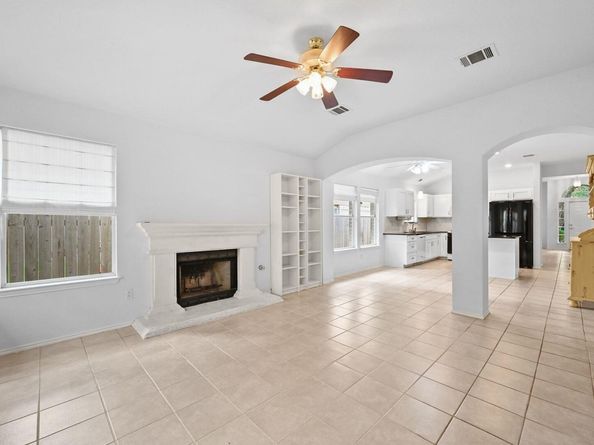 9401 Notches DR, Austin TX 78748