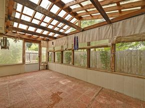 9401 Notches DR, Austin TX 78748