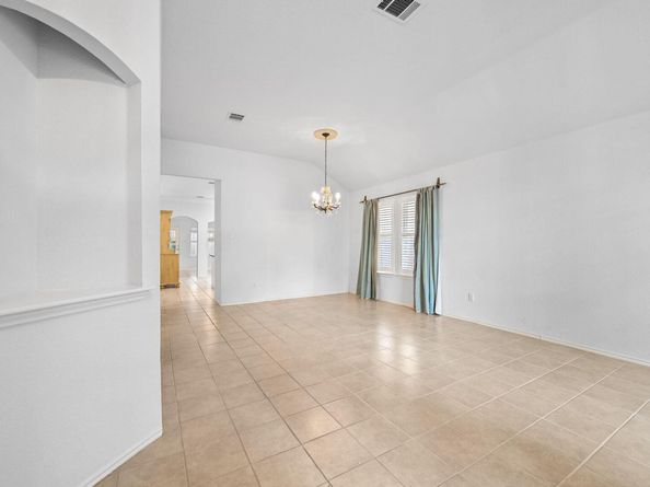 9401 Notches DR, Austin TX 78748