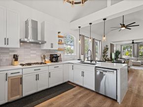 1201 S Garden ST A, Austin TX 78702
