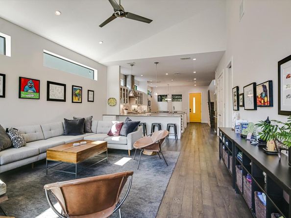 2205 S 3rd ST, Austin TX 78704