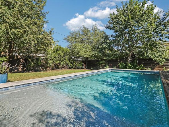 2205 S 3rd ST, Austin TX 78704