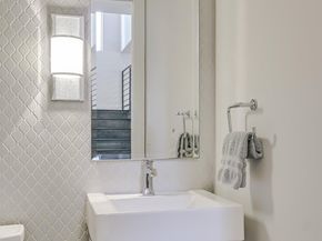 2205 S 3rd ST, Austin TX 78704