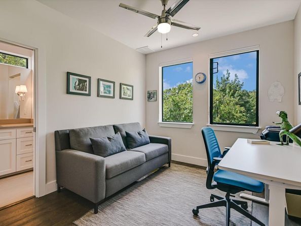2205 S 3rd ST, Austin TX 78704