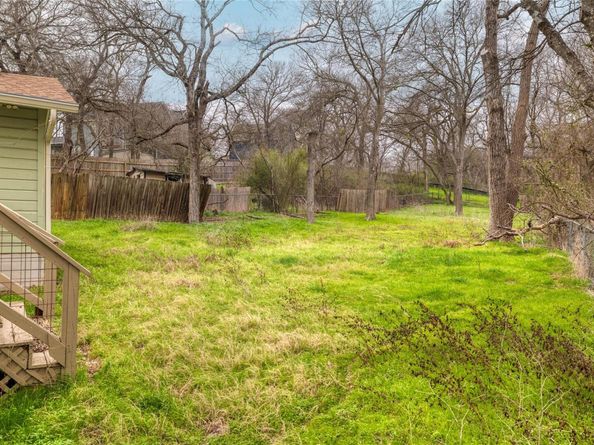 1406 Webberville RD, Austin TX 78721