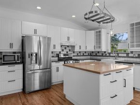2409 Hallie LN, Round Rock TX 78664
