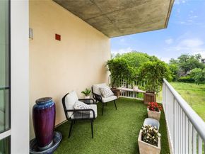1600 Barton Springs RD 5301, Austin TX 78704