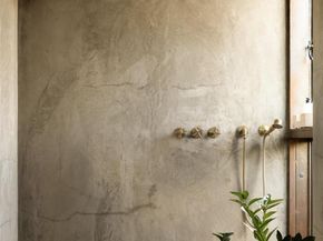 2302 E 11th ST, Austin TX 78702