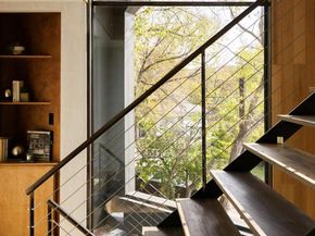 2302 E 11th ST, Austin TX 78702