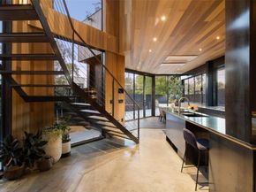 2302 E 11th ST, Austin TX 78702