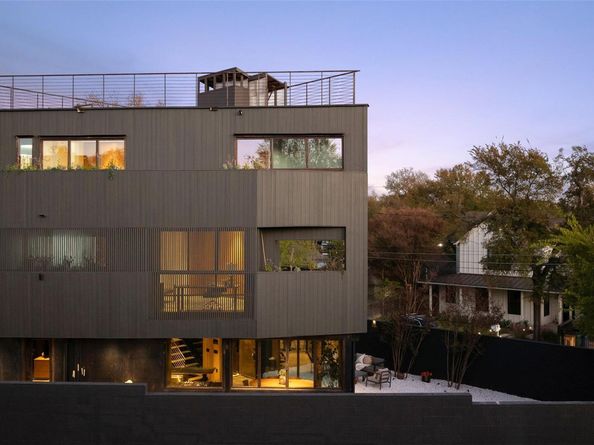 2302 E 11th ST, Austin TX 78702