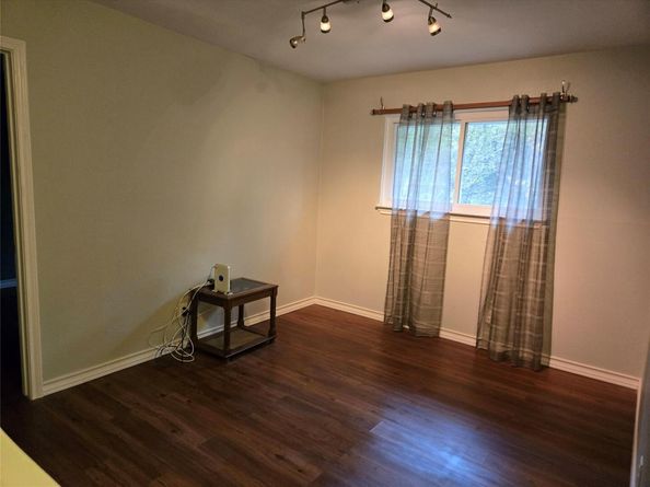 3211 Harpers Ferry LN, Austin TX 78745