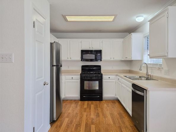 8021 Rimini TRL, Austin TX 78729