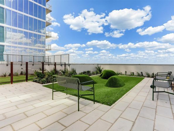 44 East Ave 4104, Austin TX 78701