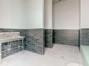 44 East Ave 4104, Austin TX 78701