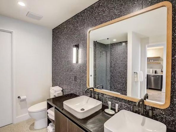 48 East Ave 1705, Austin TX 78701