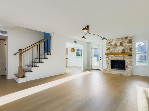 4812 Pelham DR, Austin TX 78727
