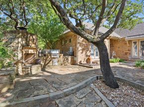 1102 Prairie Dunes DR, Georgetown TX 78628