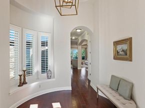 220 Tavish TRL, Lakeway TX 78738