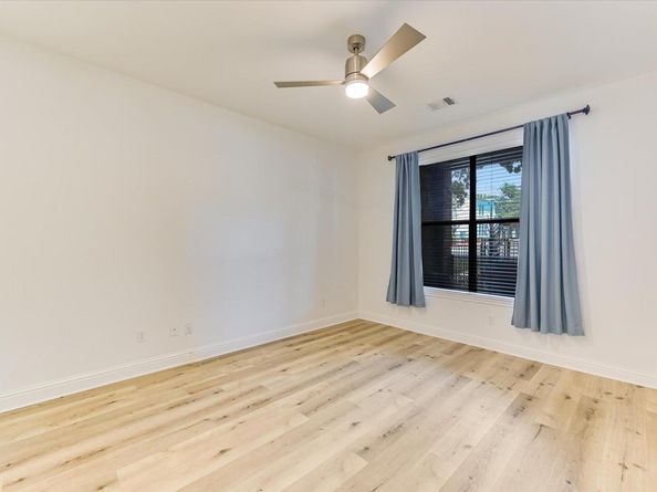 2505 Enfield RD 3, Austin TX 78703
