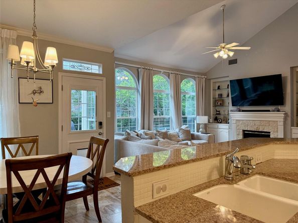 12600 Schreiner CT, Austin TX 78732