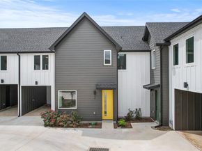 4127 E 12th ST 2, Austin TX 78721