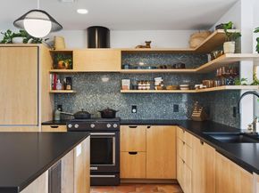 1712 Giles ST, Austin TX 78722