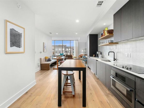 48 East Ave 1310, Austin TX 78701