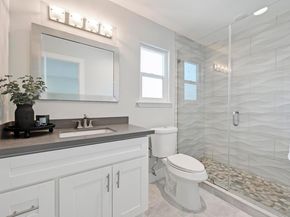 911 Acorn Oaks DR, Austin TX 78745
