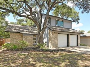 911 Acorn Oaks DR, Austin TX 78745