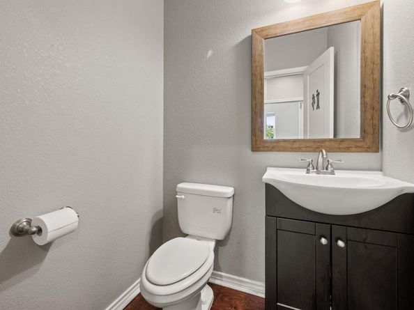 4401 Lindberg LN, Lago Vista TX 78645