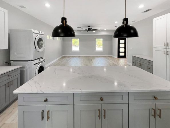 9614 Newfoundland CIR, Austin TX 78758