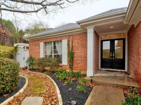 6706 Fort Davis CV, Austin TX 78731