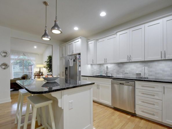 6706 Fort Davis CV, Austin TX 78731