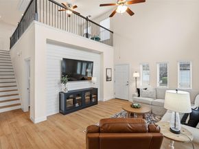 2304 S Lakeline BLVD 411, Cedar Park TX 78613