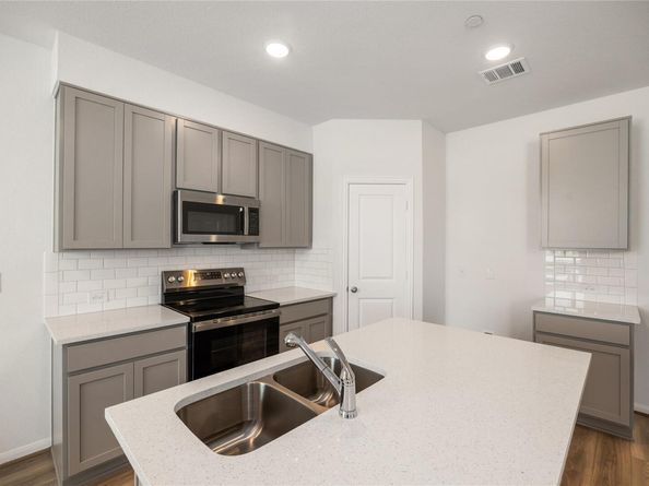500 Municipal DR 104, Leander TX 78641