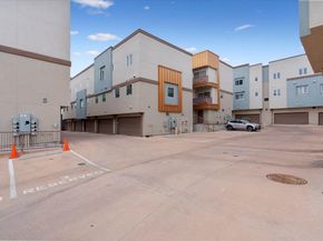 2827 Manor RD 3102, Austin TX 78722