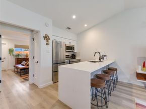 1219 Hollow Creek DR 1, Austin TX 78704