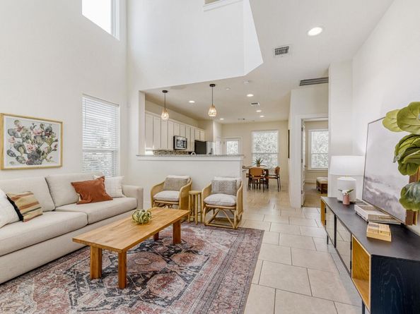 1719 Roseburg DR, Austin TX 78754