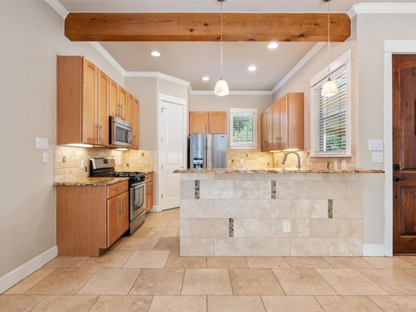 303 Zennia ST, Austin TX 78751