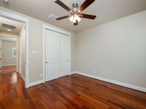 303 Zennia ST, Austin TX 78751