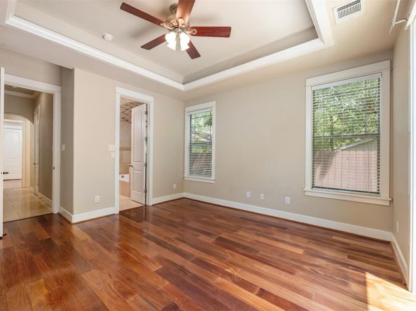 303 Zennia ST, Austin TX 78751