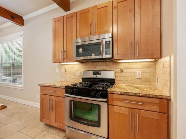 303 Zennia ST, Austin TX 78751