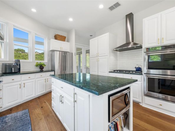 7108 Las Ventanas DR, Austin TX 78731