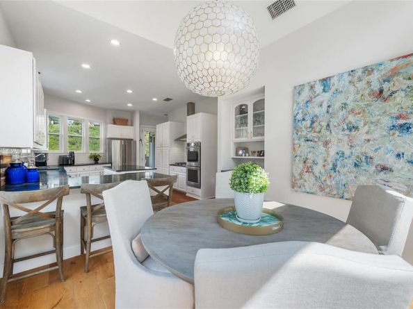 7108 Las Ventanas DR, Austin TX 78731