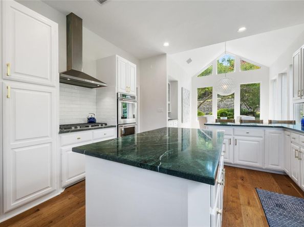 7108 Las Ventanas DR, Austin TX 78731