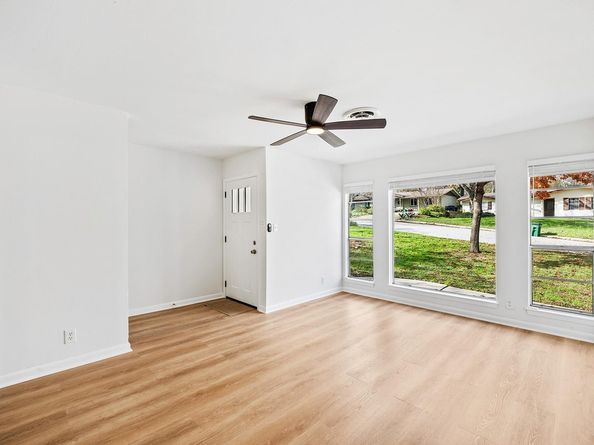 5201 Periwinkle PATH, Austin TX 78745