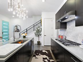 2118 Brackenridge ST 5, Austin TX 78704