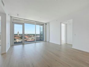 313 W 17th ST 2101, Austin TX 78701