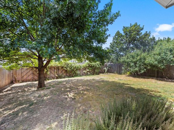 914 Aiken DR, Leander TX 78641